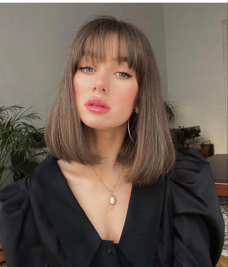 девушка, челки, челка стрижка, каре с челкой, самые модные стрижки