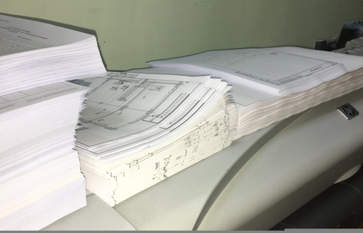 бумага, печать на бумаге, печать чертежей, тонкая бумага, фальцовка чертежей