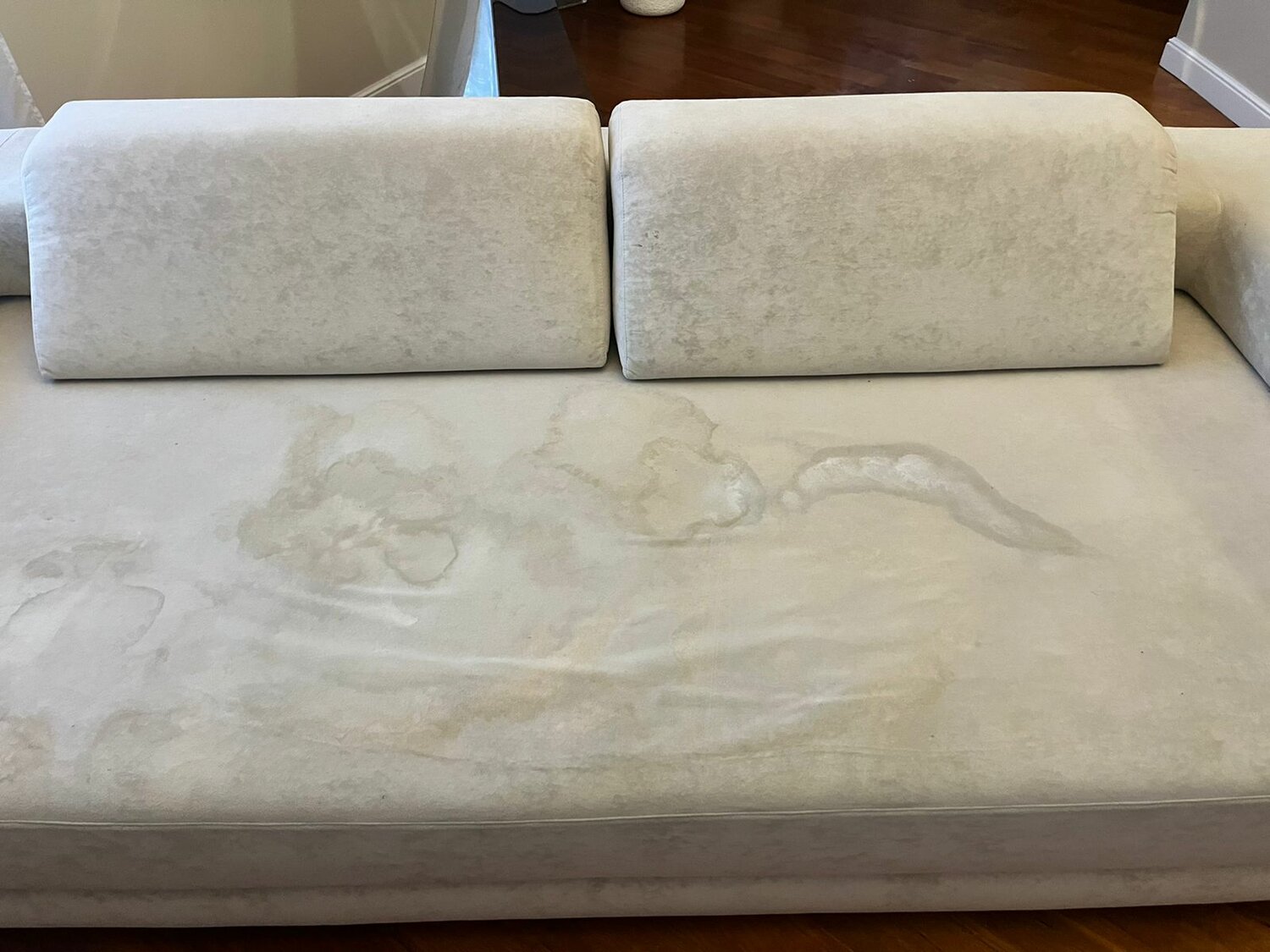 химчистка дивана, химчистка дивана на дому, диван, чистка дивана, химчистка мягкой мебели на дому