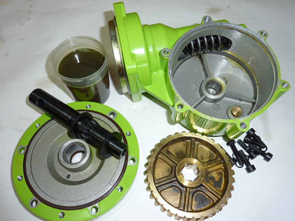 редуктор для мотобура 1к85, механический редуктор, редуктор культиватора, редуктор для мотобура, понижающий редуктор