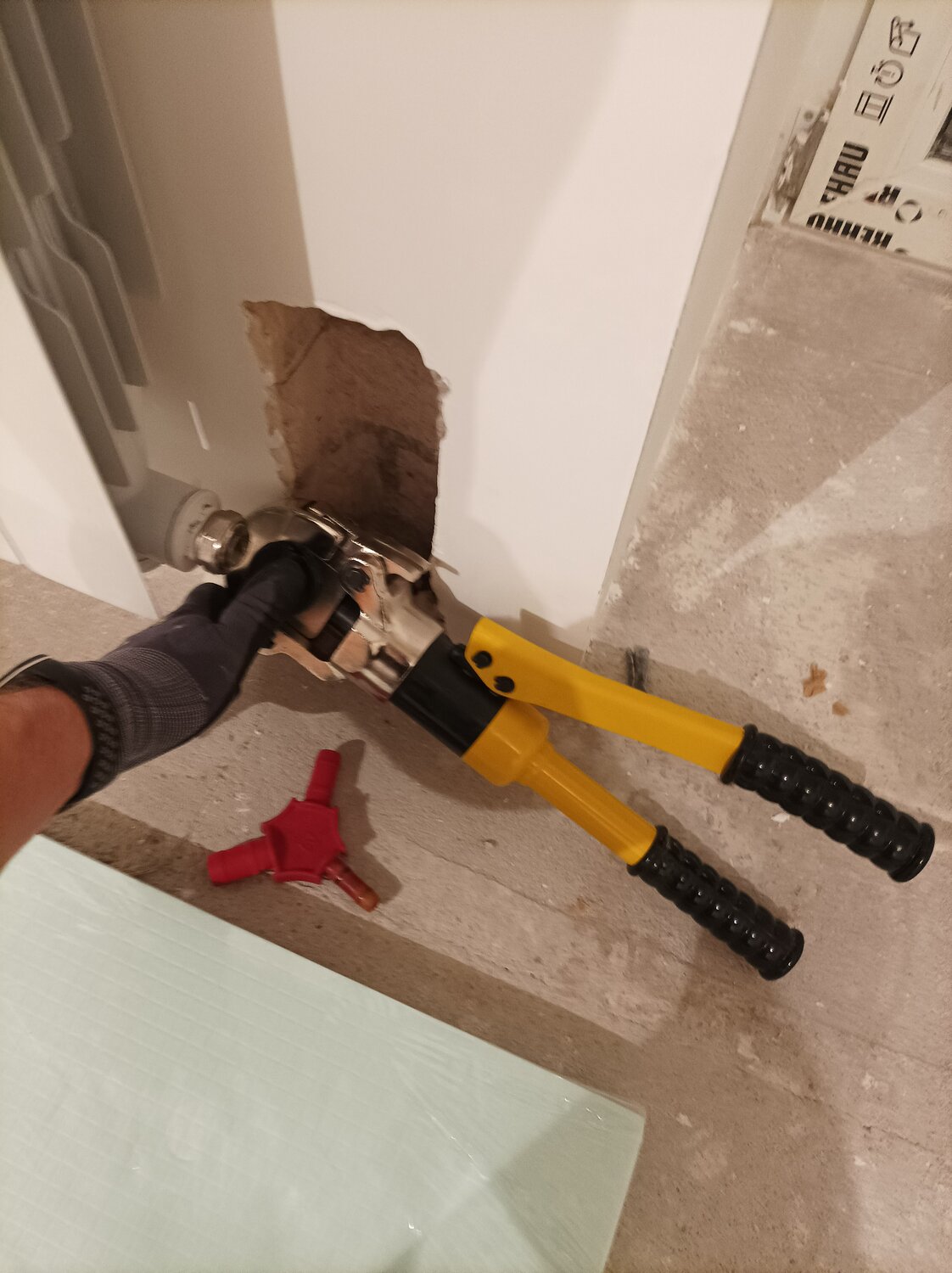 tim ft1240b-qc для труб pex, тросорез гидравлический ручной тгр-32, обжимной инструмент, ножницы гидравлические для резки кабеля нг-40с шток, гидравлический инструмент
