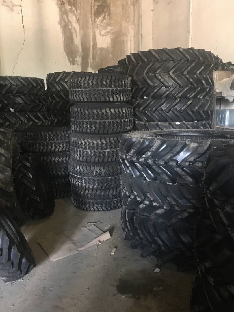 покрышки на мтз узкие, шины мтз 82 9.5 r42, шины мтз 82.1 задние 15.5-38, шины, бу шины