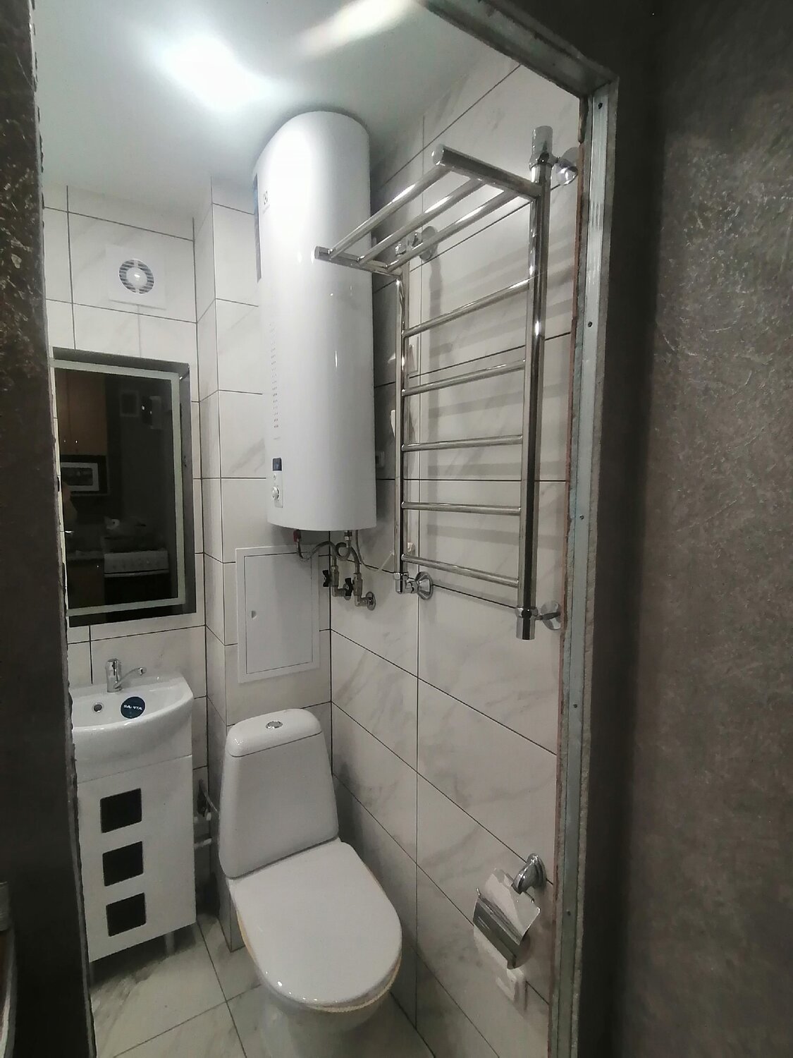 полотенцесушитель к бойлеру, полотенцесушитель di kron водяной, полотенцесушитель водяной dikron, полотенцесушитель в ванной, электрический полотенцесушитель в ванной