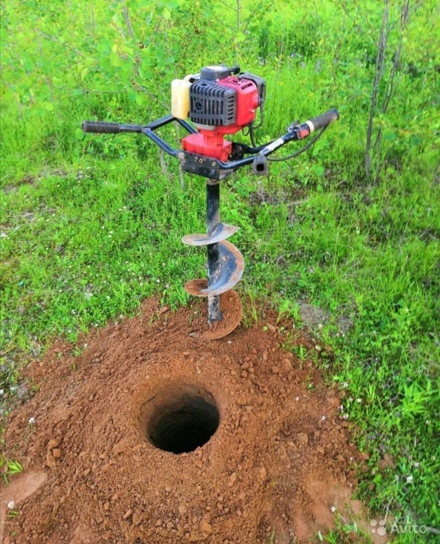 бурим лунки под столбы забора мотобуром 200 мм, бурение для столбов 150 мм, бурение под столбы, бензобур, ямобур штиль бензиновый
