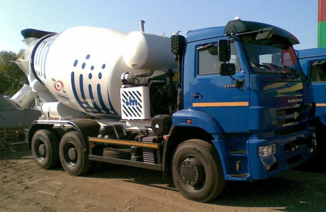 автобетоносмеситель 58149z камаз, автобетоносмеситель камаз, камаз бетоносмеситель, камаз миксер, автобетоносмеситель 581471 на шасси камаз 65115-773932-50 (евро 5) 7м3