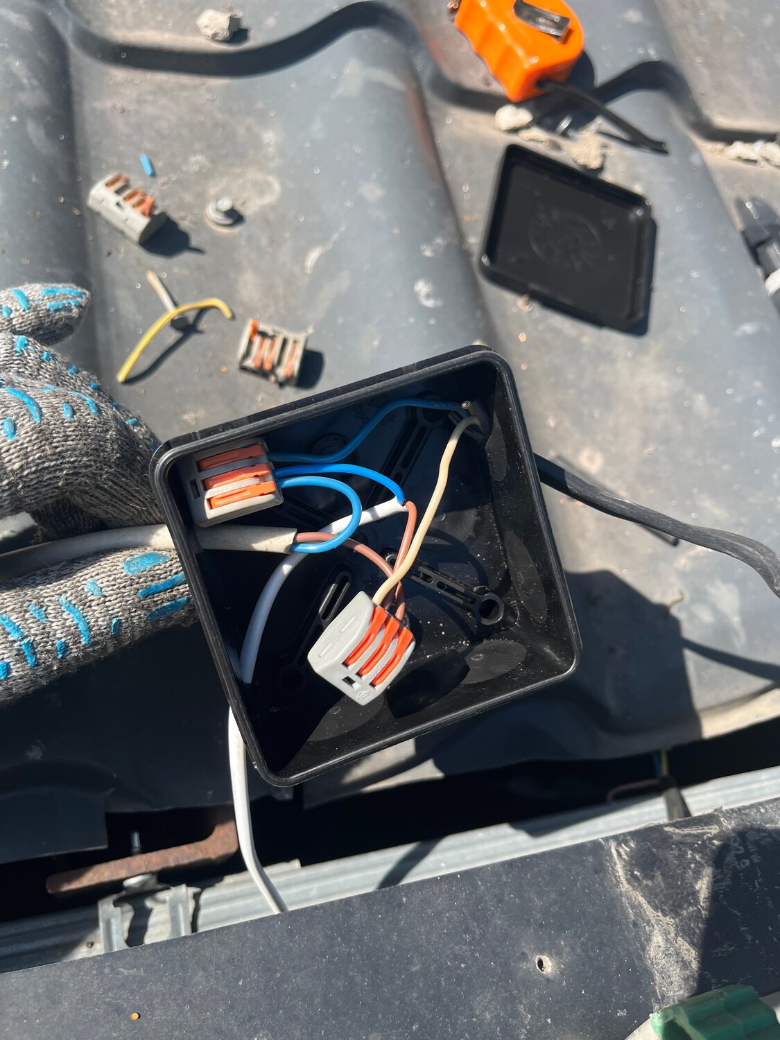 реле дальнего света света ваз 2106, подключение задних фонарей ваз 2114, силовой провод акб ваз 2107, реле на стоп сигнал стробоскоп, блок сигнализации ваз 2115