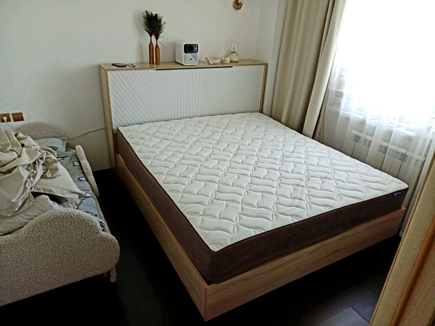 2х спальная кровать, двуспальная кровать с матрасом, кровати, кровать с матрасом, кровать бу