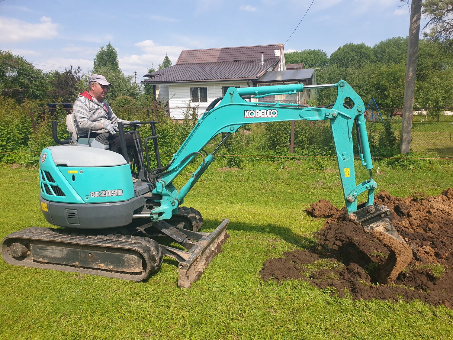 мини экскаватор, мини экскаватор kobelco sk030, мини экскаватор kobelco sk007, аренда мини экскаватора, мини экскаватор kobelco sk025