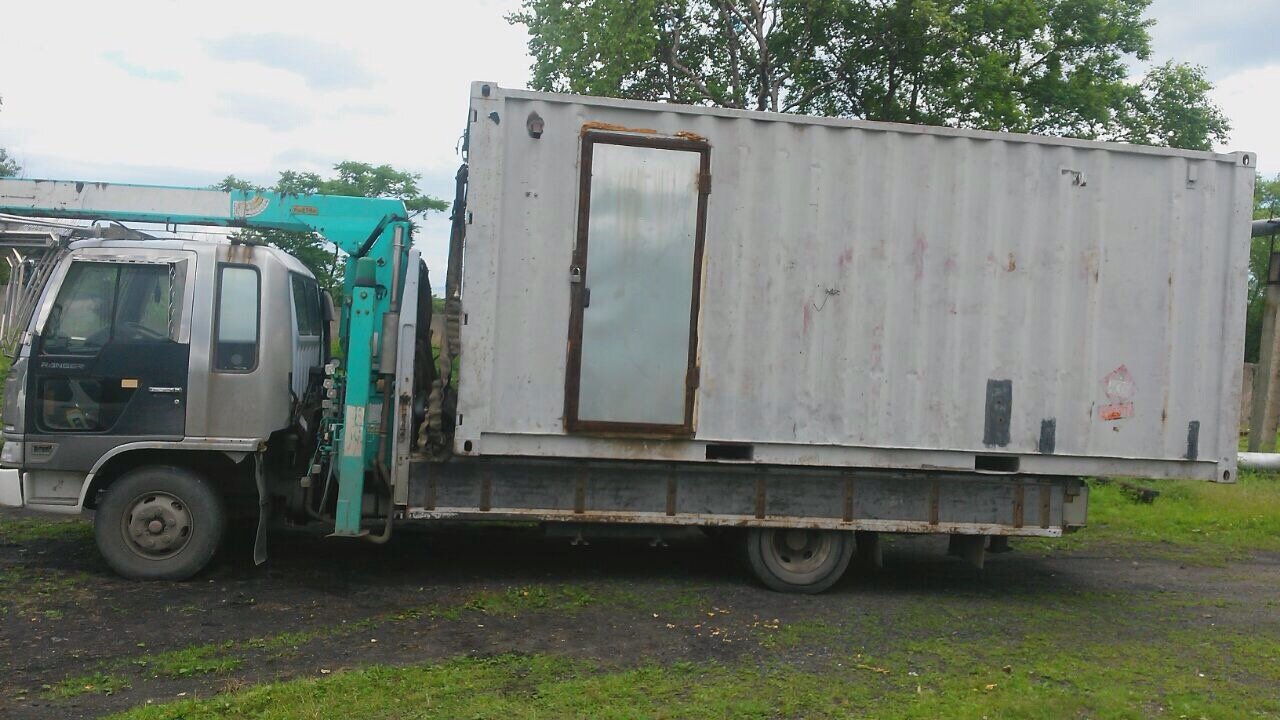 манипулятор исузу 6 метров кузов, манипулятор 3 тонны, автоманипулятор с контейнером, манипулятор хендай, манипулятор челябинск