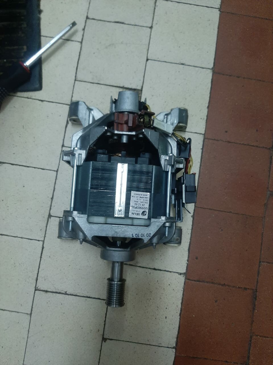 электродвигатель стиральной машины, двигатель стиральной машины uwm55-65-1, двигатель стиральной машины, мотор от стиральной машины, 2802010900 двигатель стиральной машины