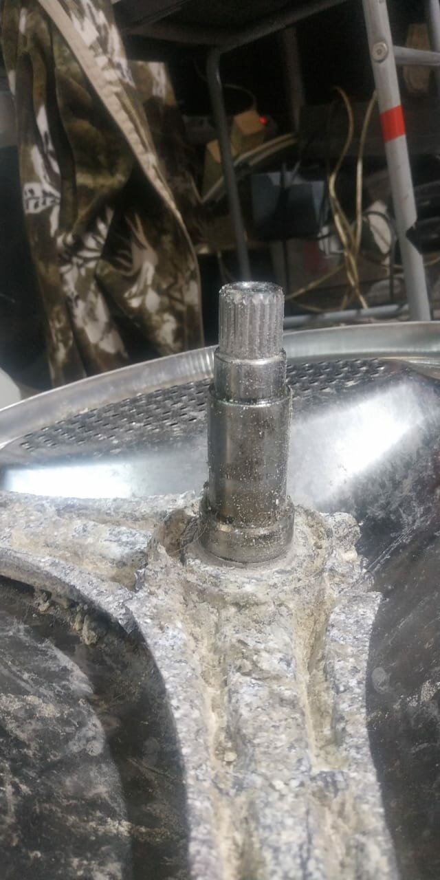 крестовина стиральной машины, техника, барабан в сборе с крестовиной для стиральной машины lg f14b3pds7, восстановление, цапфа барабана стиральной машины lg