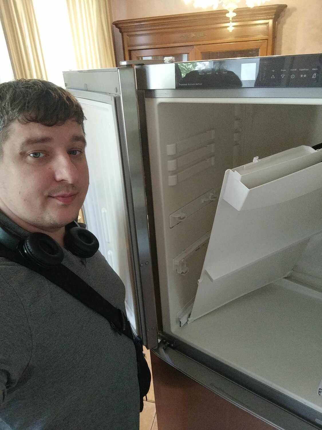 мини холодильник, холодильник, встроенный холодильник, холодильный шкаф, холодильное оборудование