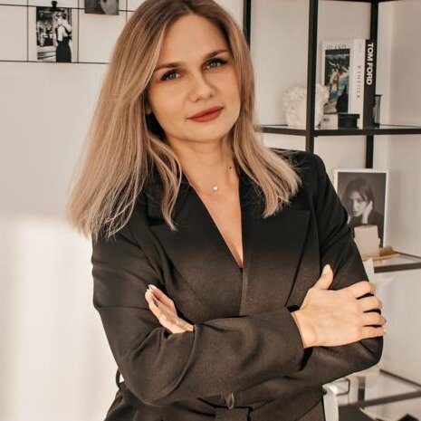 Карина Игоревна Хмелевская