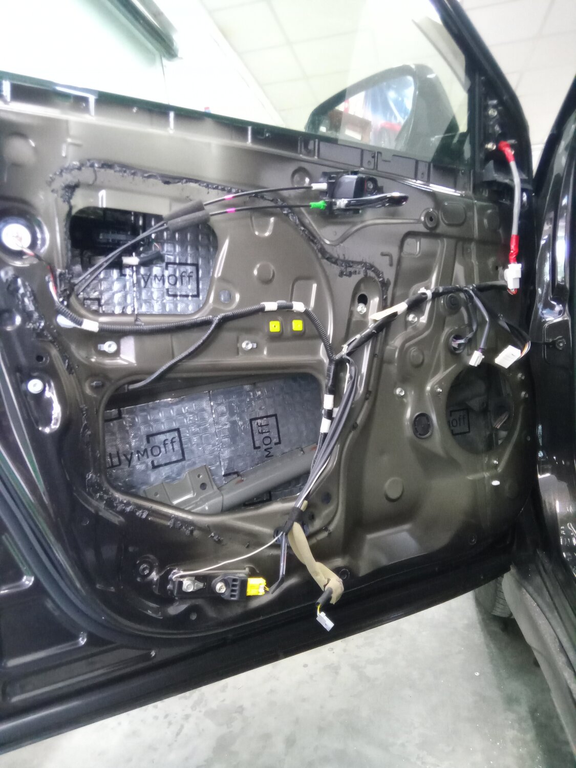toyota camry 40 шумоизоляция дверей ты stp aero, шумоизоляция дверь передняя тойота рав 4 2014, шумоизоляция дверей тойота камри 70, шумка дверей камри 40, шумоизоляция дверей mitsubishi outlander xl