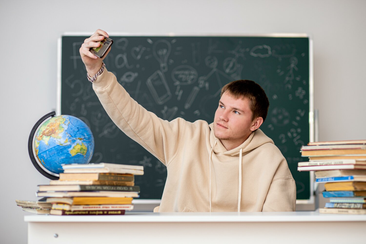 студенты, обучение, ученик, учитель, молодой учитель