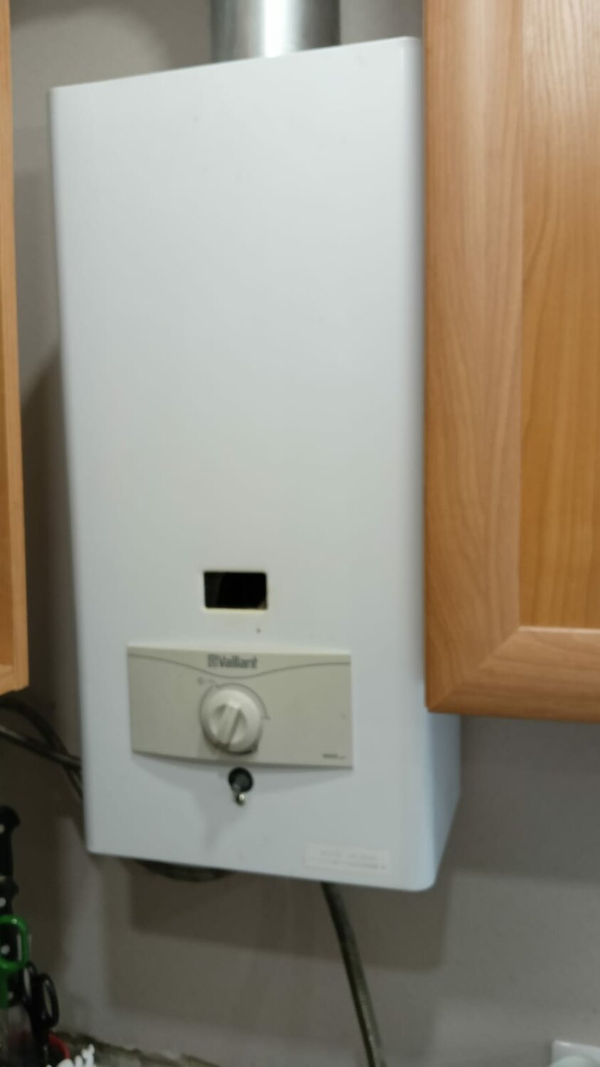 газовая колонка, газовая колонка вайлант, газовая колонка vaillant, колонка нева, газовая колонка валиант