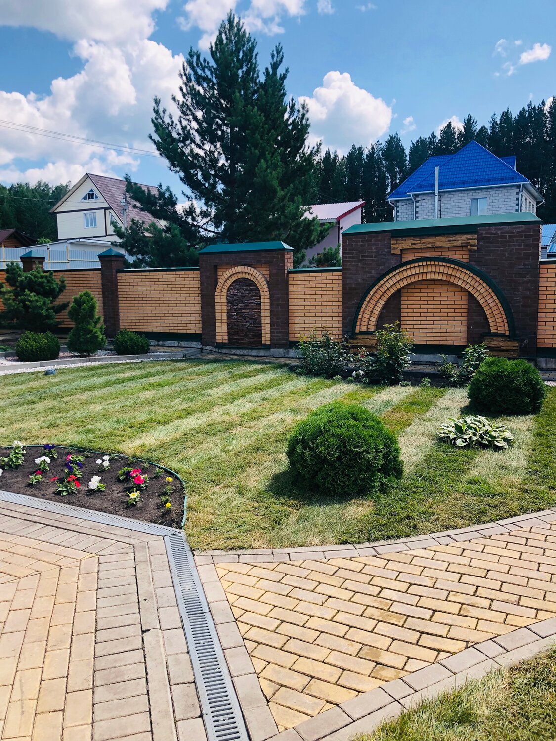 загородный комплекс, загородный дом, ландшафтный дизайн, ландшафтный дизайн участка, коттедж