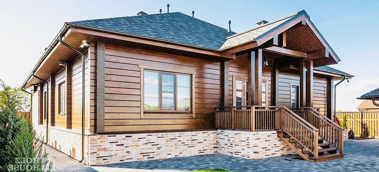 имитация бруса для наружной отделки дома, дома из клееного бруса хольц хаус, хольц хаус дом из клееного бруса красный, фасад деревянного дома, отделка фасада имитацией бруса