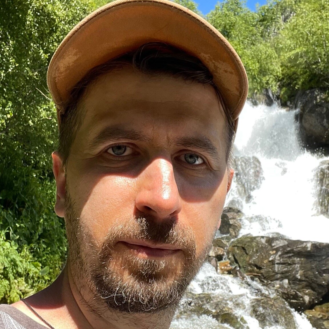 Юрий Коршунов