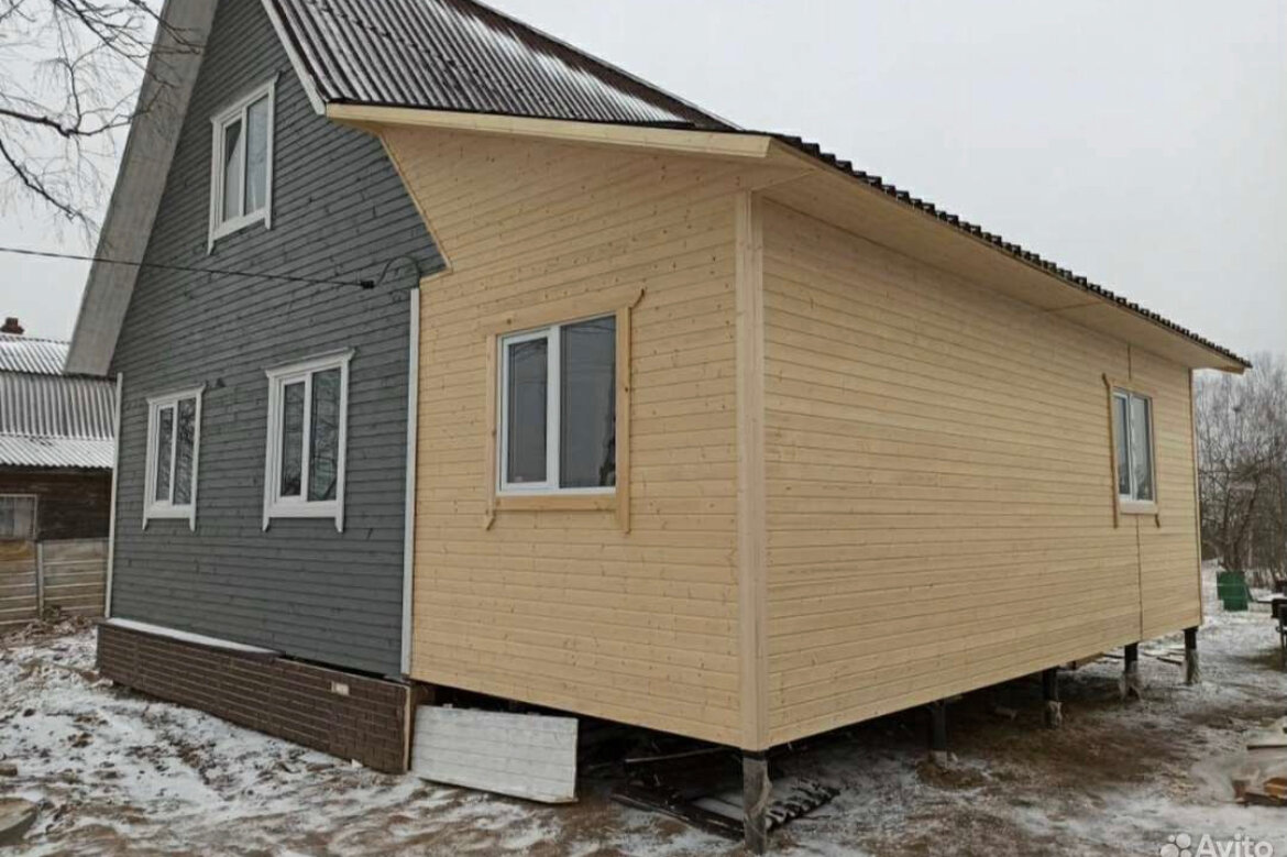 дом дача, виниловый сайдинг, каркасный дом, сайдинг бежевый, дачный дом