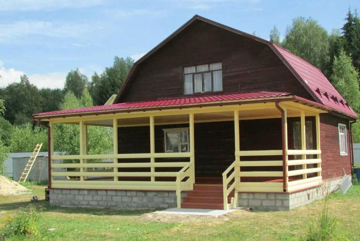 деревянная терраса, веранда к деревянному дому, строительство веранды, веранда дома, веранда пристроенная к дому