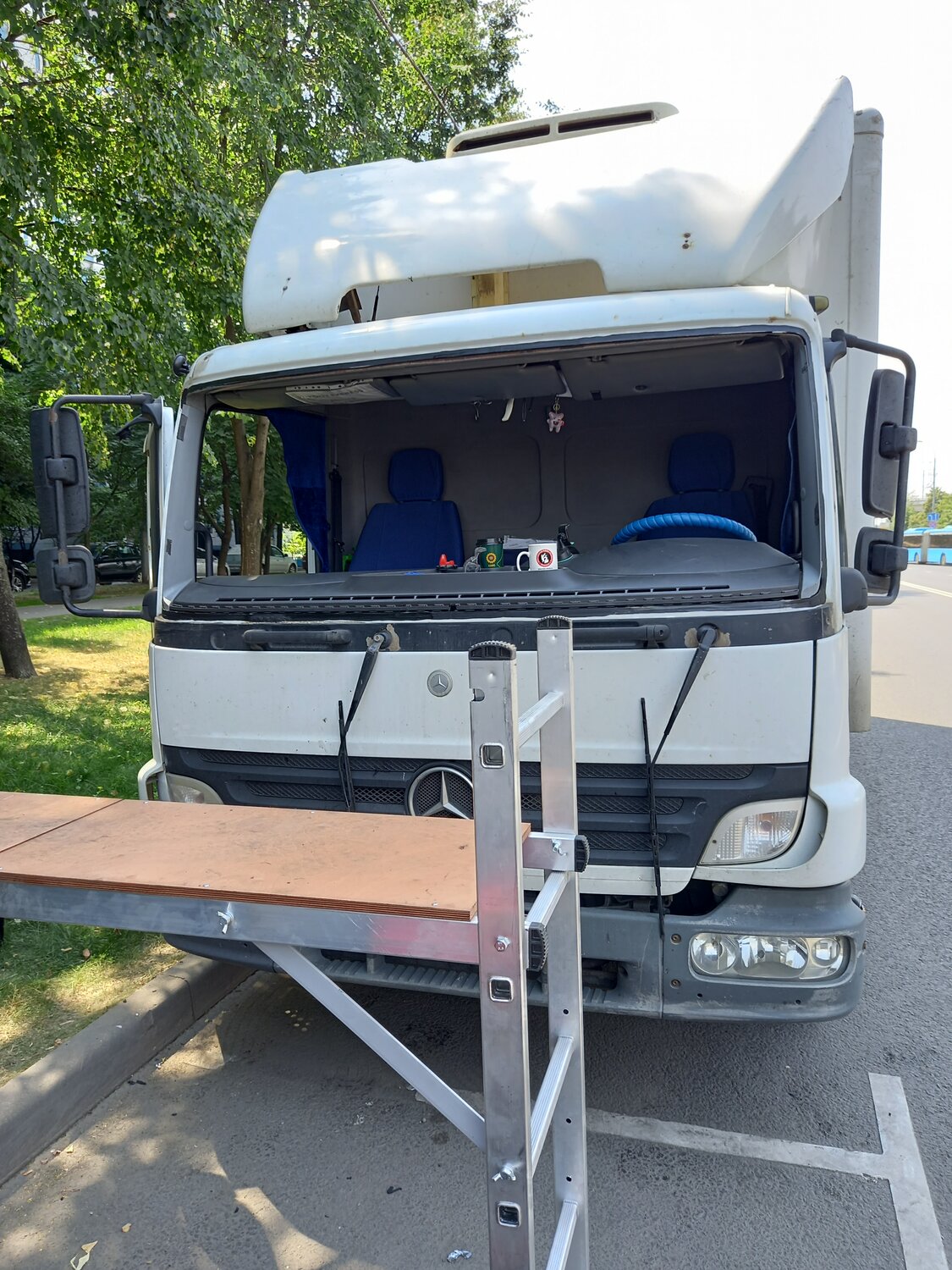 mercedes-benz atego 2000, мерседес-бенц 822 19.5, mercedes-benz atego, мерседес атего 815, campervan
