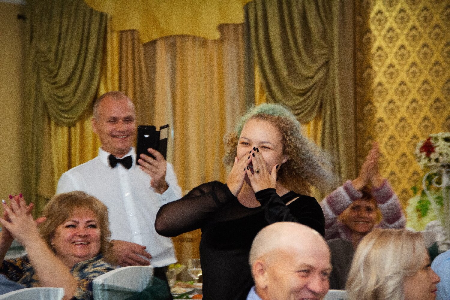 женщина, человек, на свадьбе, банкет свадьба, юбилей