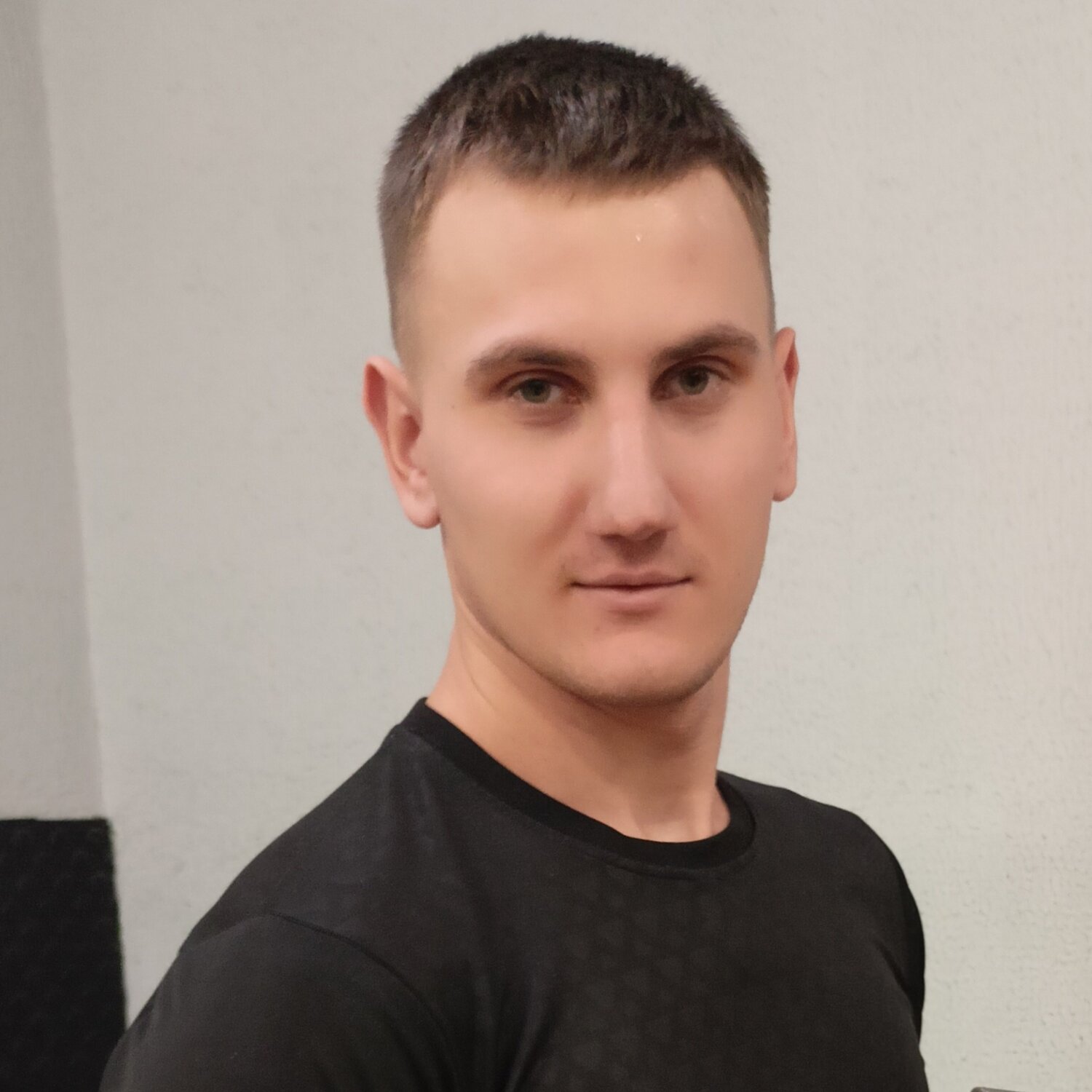 Максим Е.