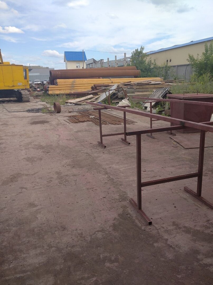 верстак из профильной трубы 40x20, металлоконструкции, верстак из профильной трубы, металлические изделия, верстак в гараж из профильной трубы