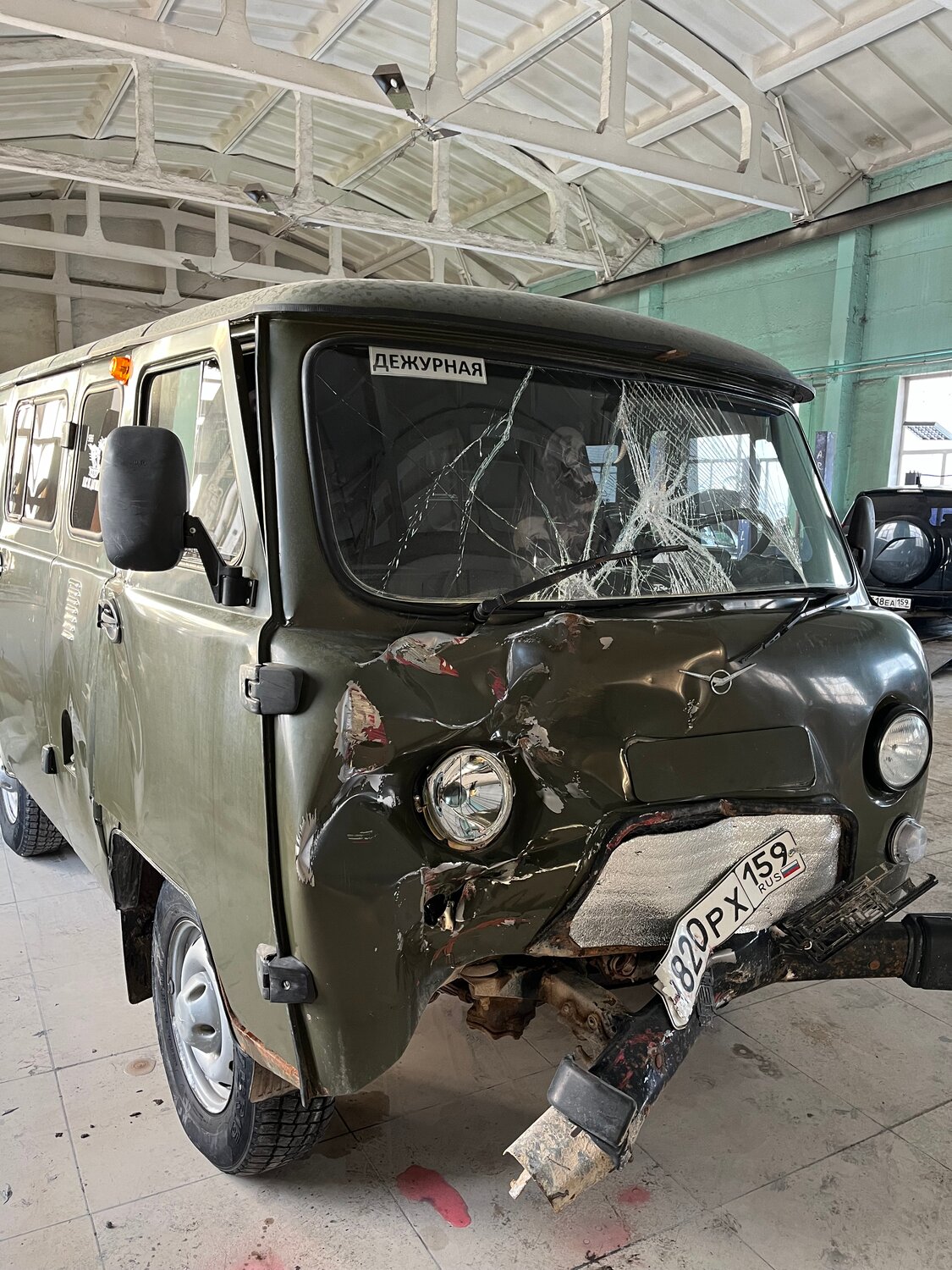 уаз буханка, новый уаз буханка, автомобиль уаз буханка, автомобиль уаз, уаз буханка битая