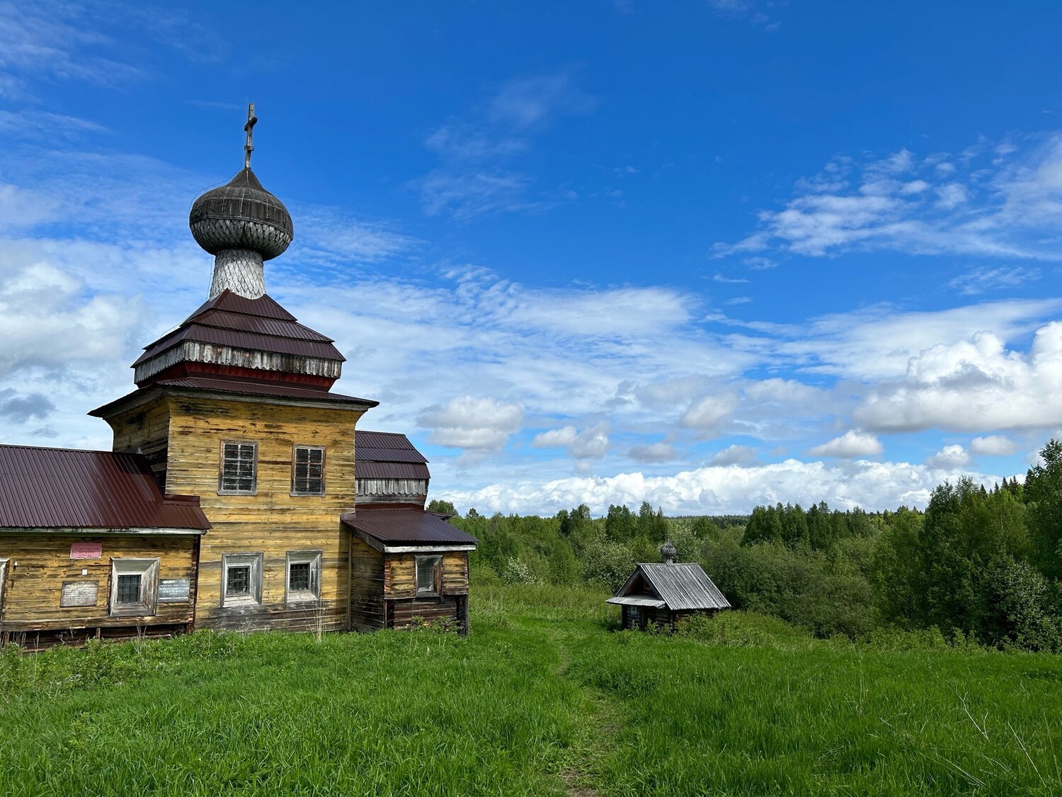 церковь архангела михаила шелоховская, куртяево, церковь архангела михаила, урочище куртяево, храм в с. едрово