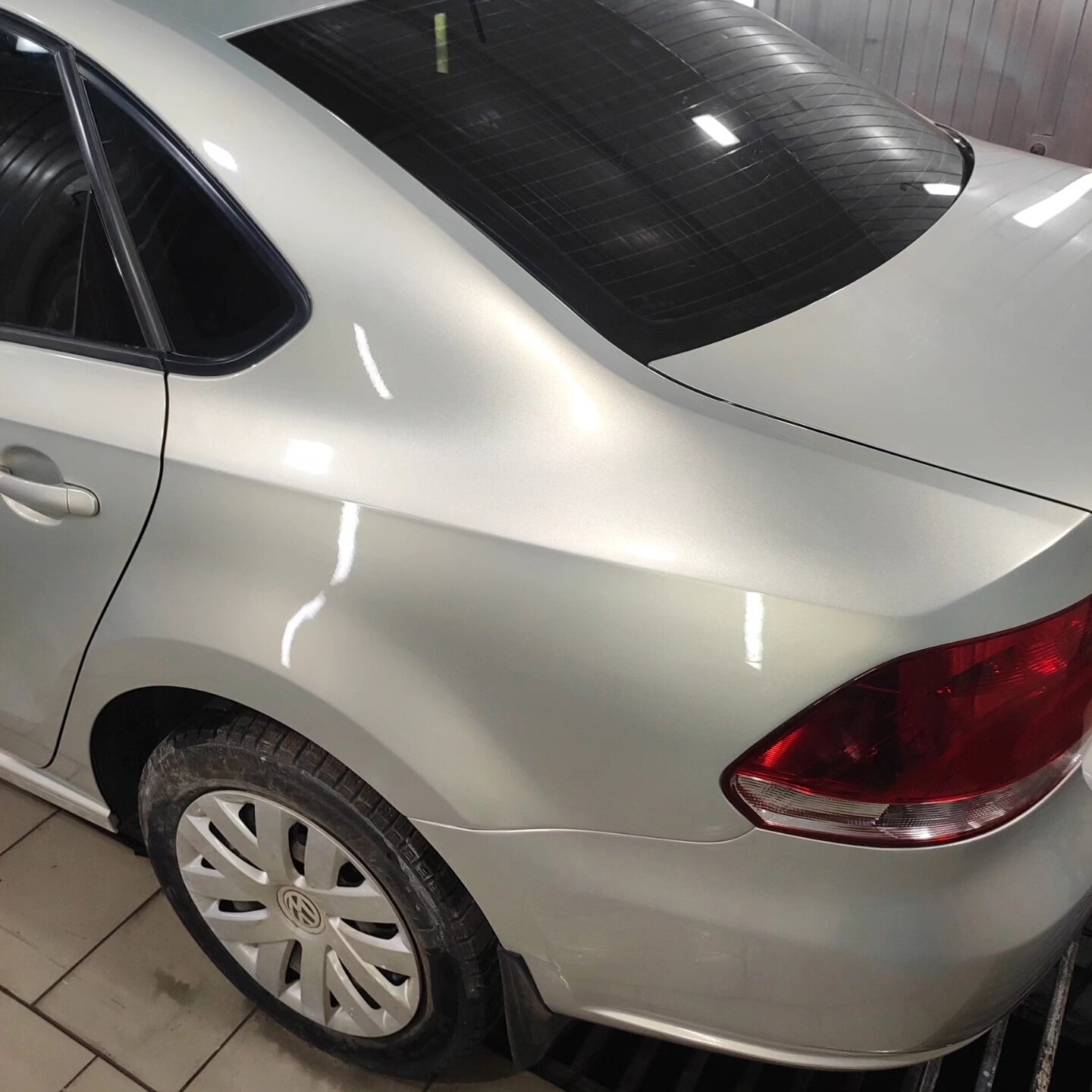 polo sedan тонировка, тонирование автостёкол, автомобиль фольксваген, фольксваген джета5 бежевая, тонировка