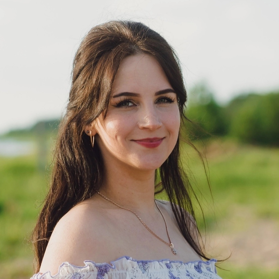 Анна Лобанова